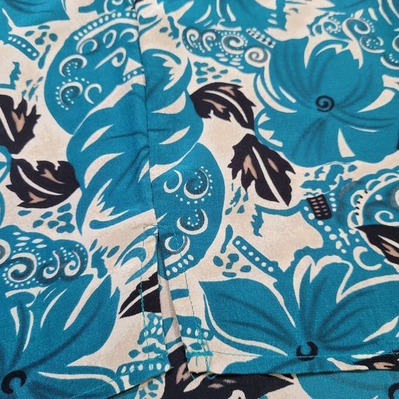 Douglass Women's Short Sleeves Silk Multicolor Top Blouse Size S - Picture 6 of 9